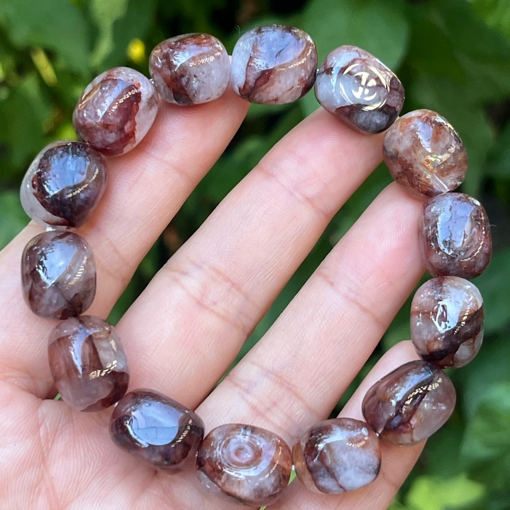11mm stretchable tumbled fire quartz bracelet